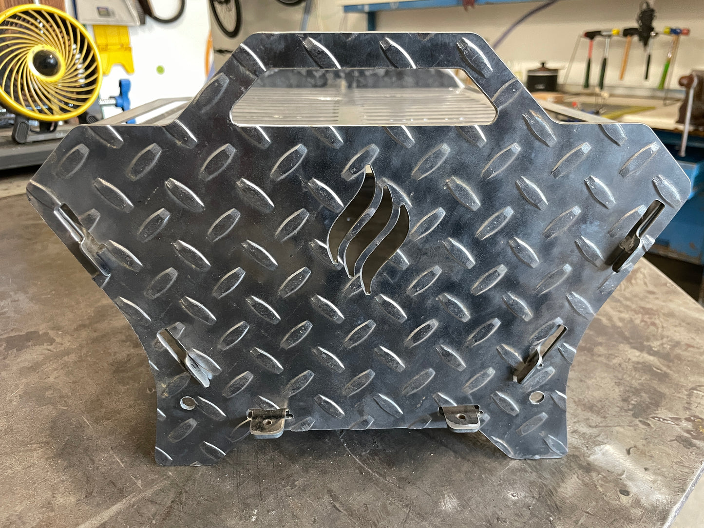 Flat-Pack Fire Pit